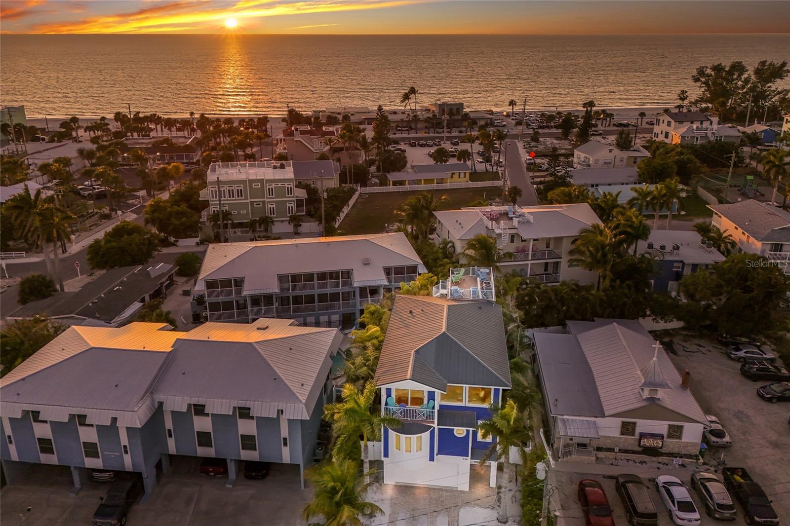 206 CHURCH AVE, BRADENTON BEACH, FL, 34217