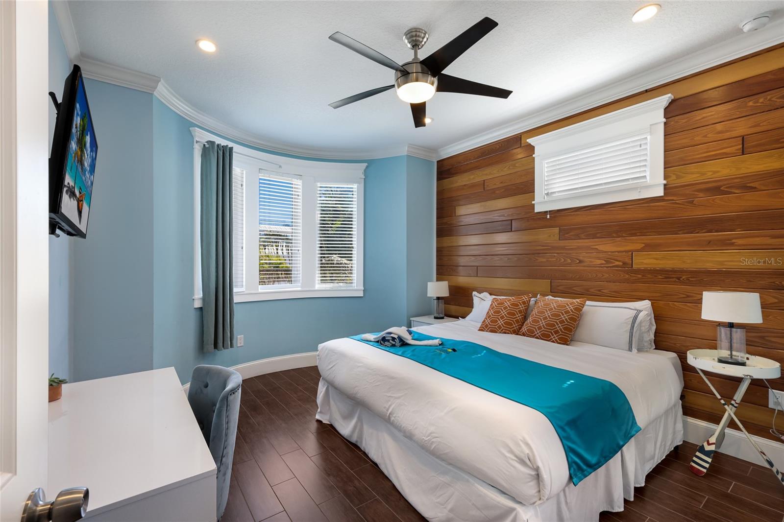 206 CHURCH AVE, BRADENTON BEACH, FL, 34217