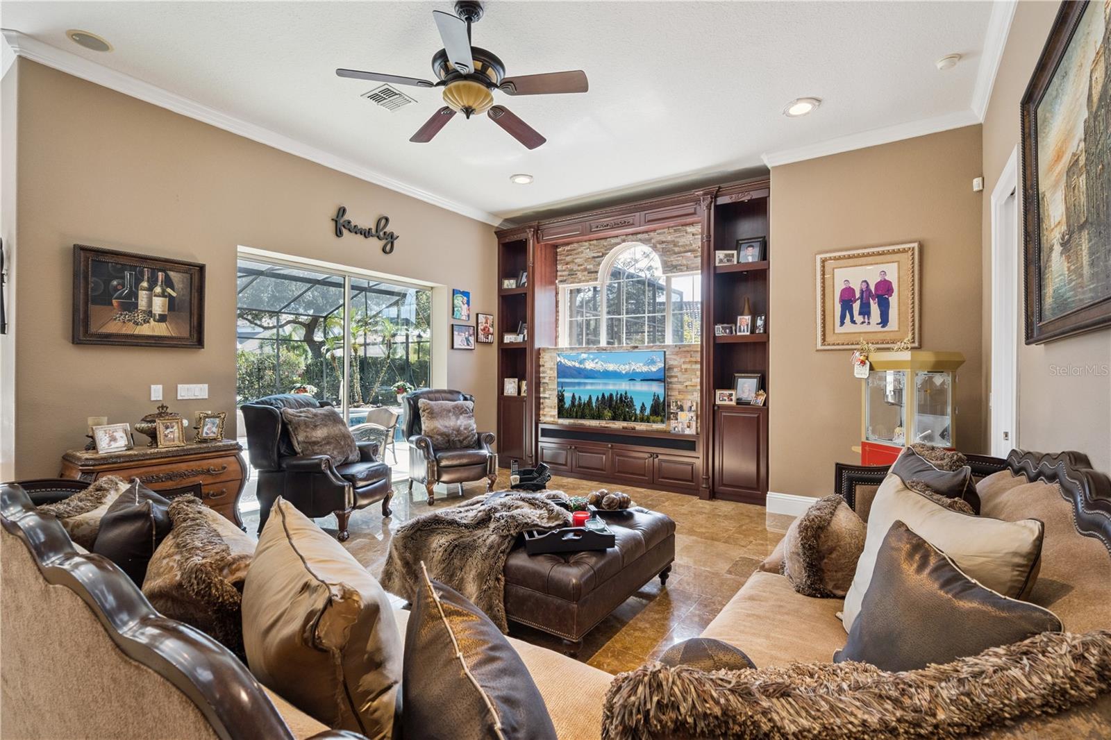 9200 ISLAND LAKE CT, ORLANDO, FL, 32836