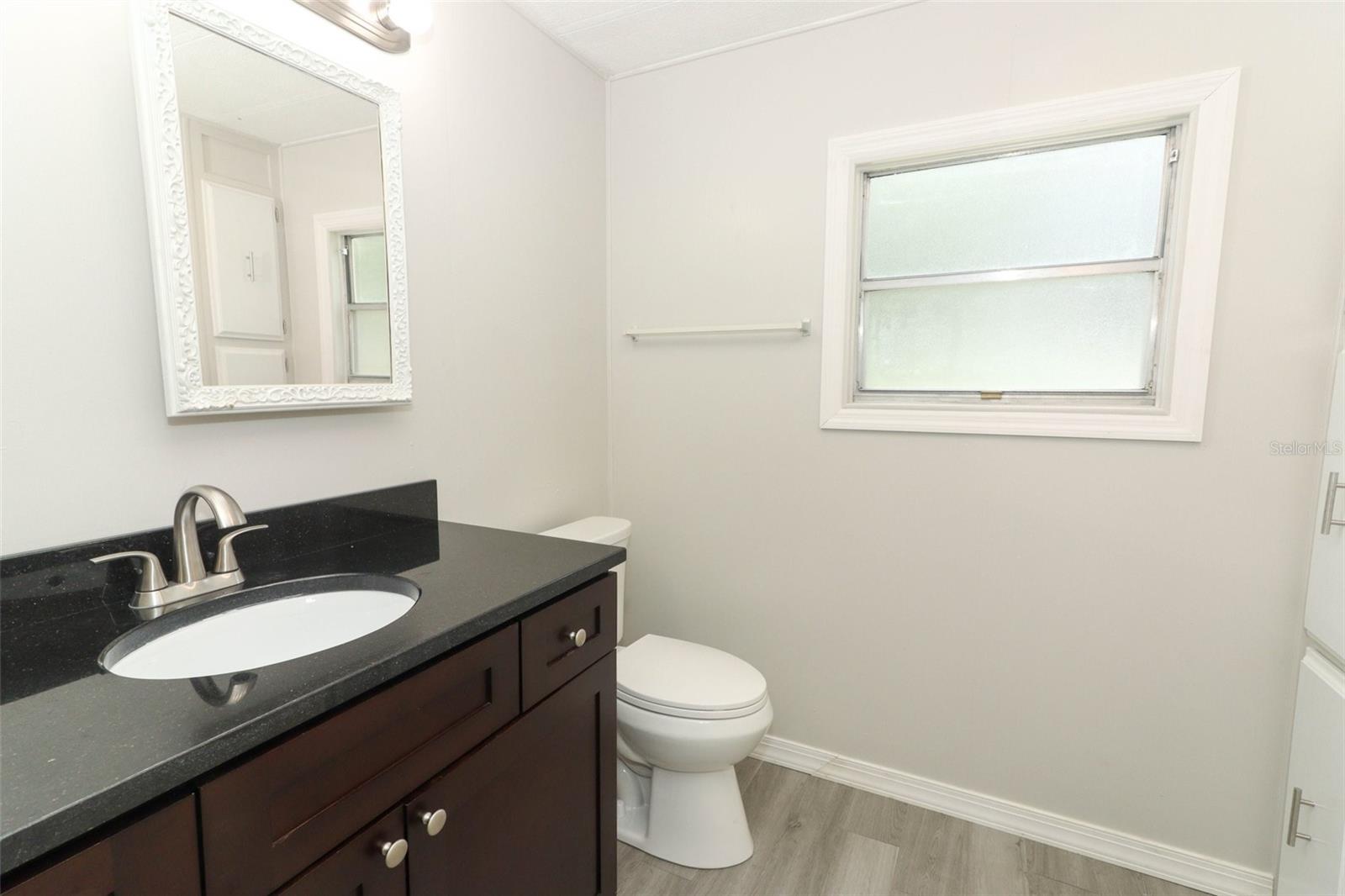 O6377082 Property Photo