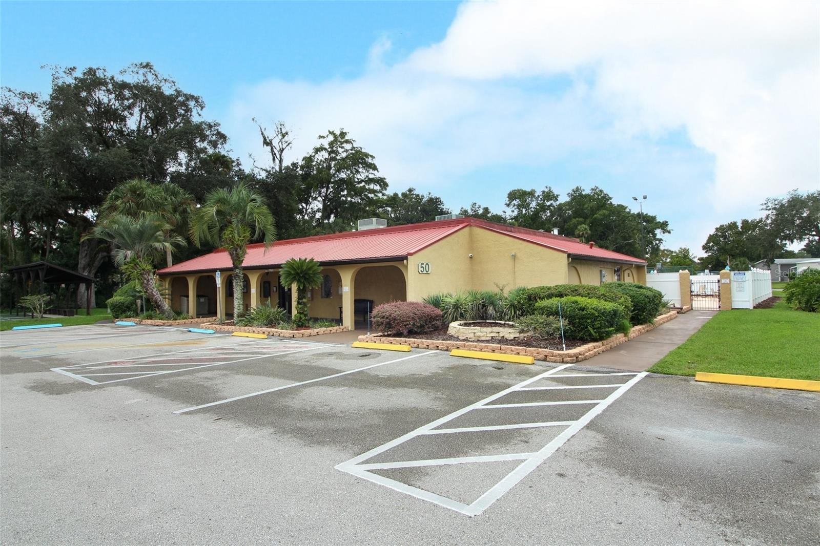 O6377082 Property Photo