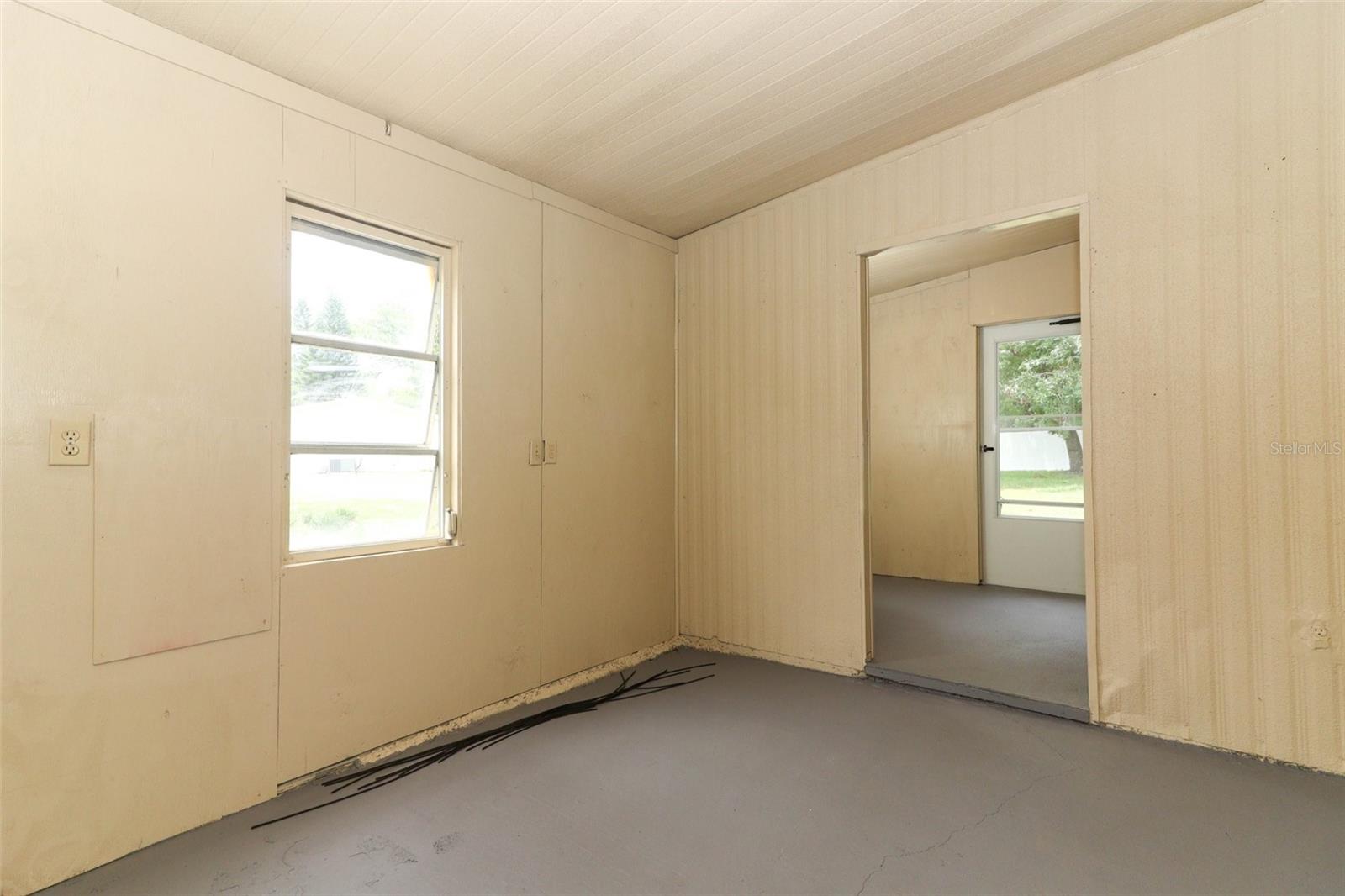 O6377082 Property Photo