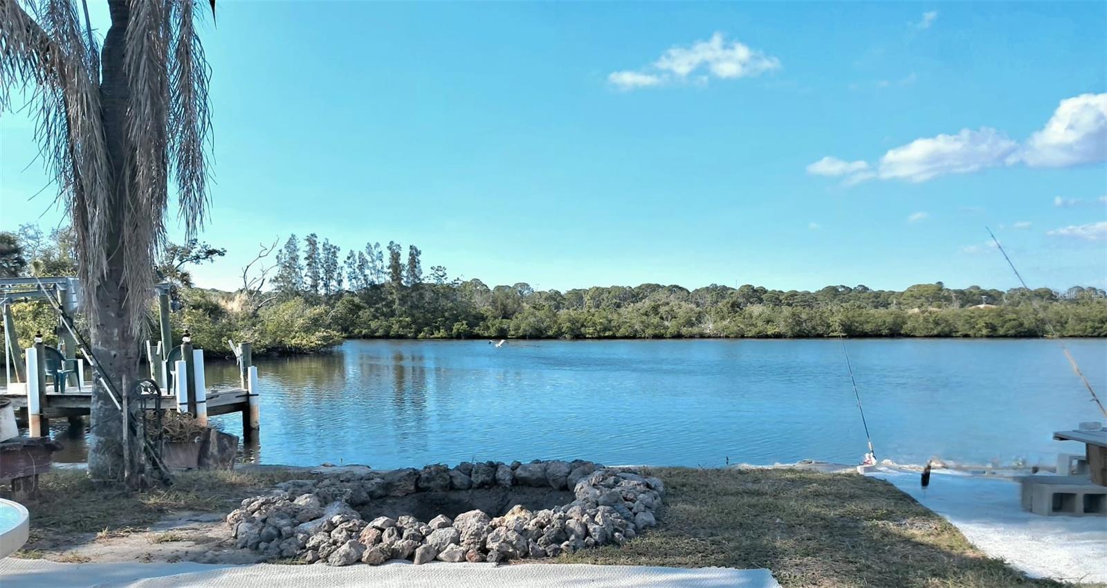 517 RAVENNA ST N, NOKOMIS, FL, 34275