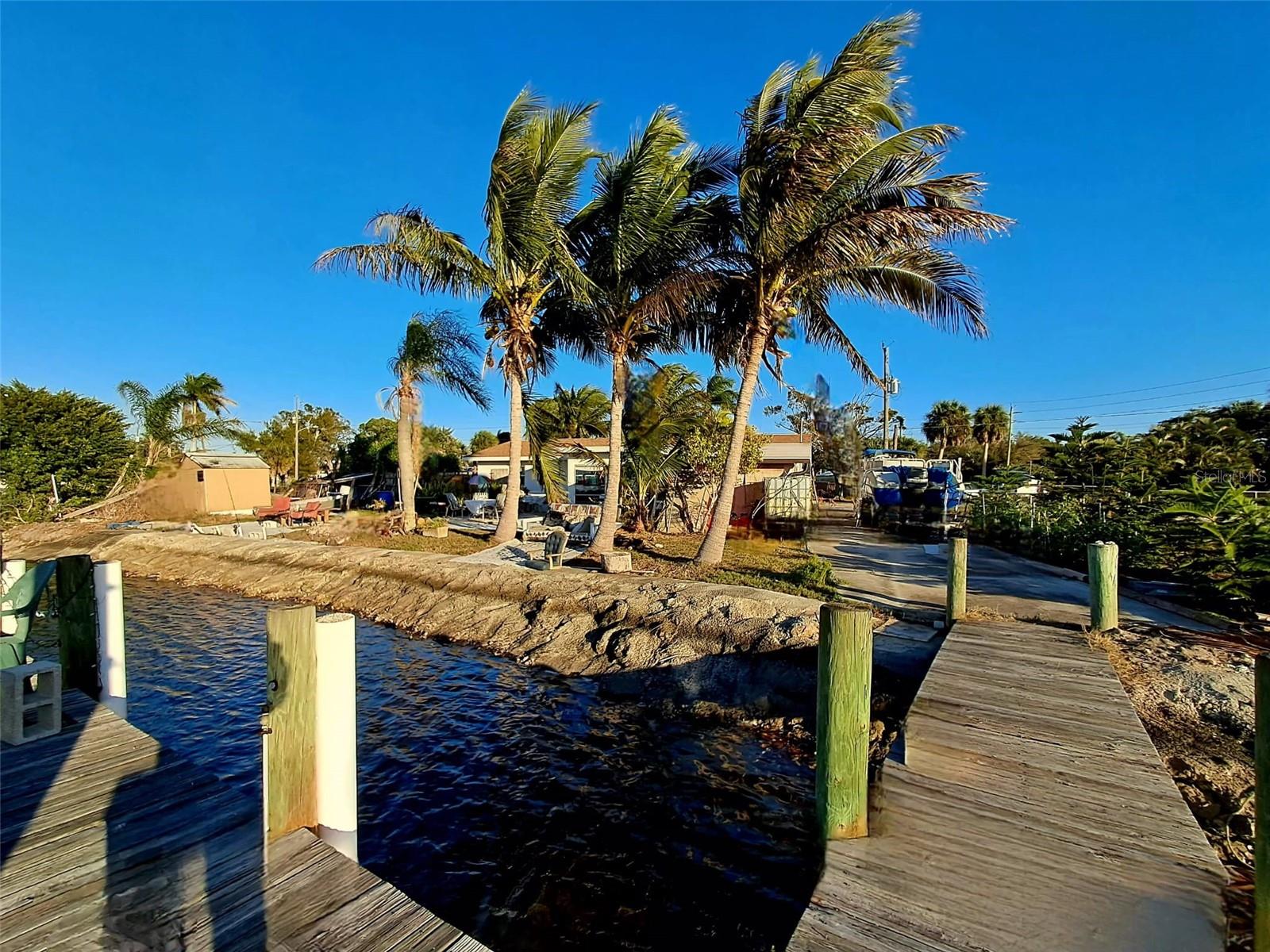 517 RAVENNA ST N, NOKOMIS, FL, 34275