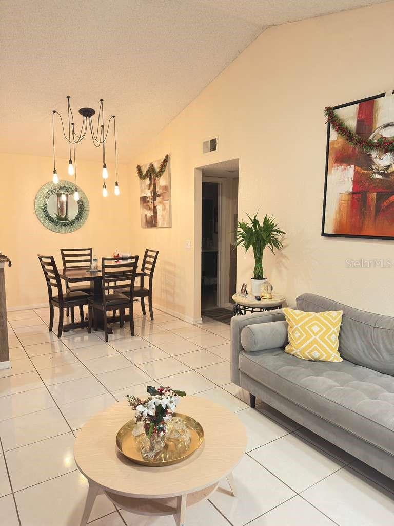 5100 CONROY RD #26, ORLANDO, FL, 32811