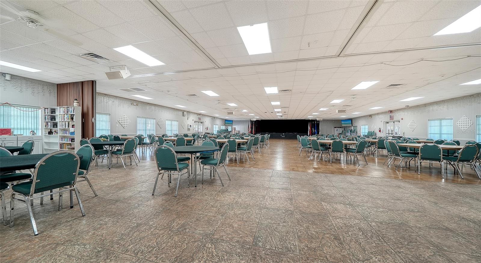 112 OAKWOOD BLVD, SARASOTA, FL, 34237