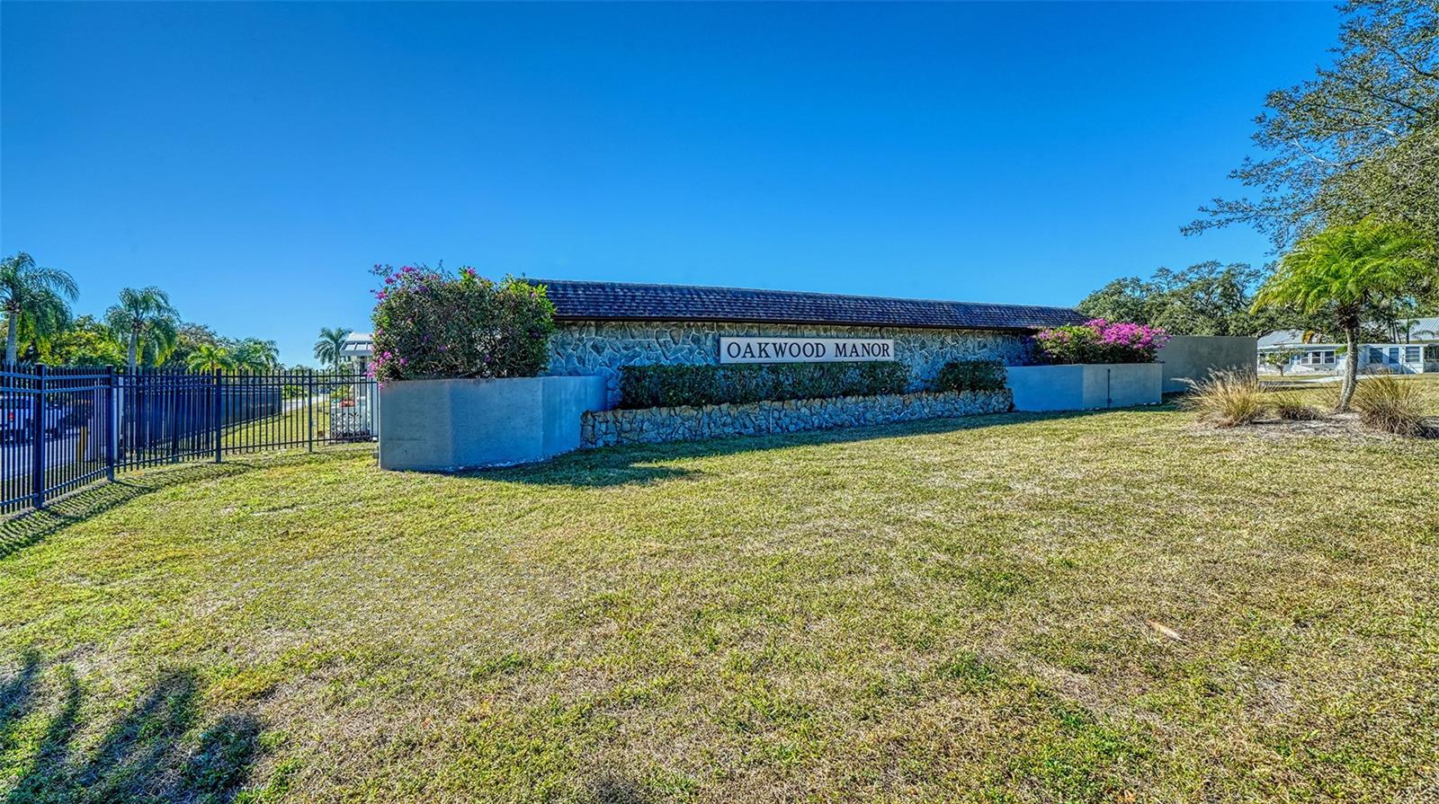 112 OAKWOOD BLVD, SARASOTA, FL, 34237