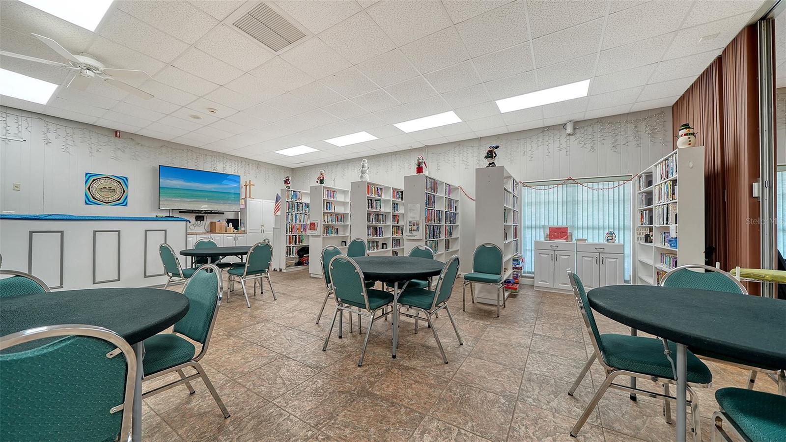 112 OAKWOOD BLVD, SARASOTA, FL, 34237