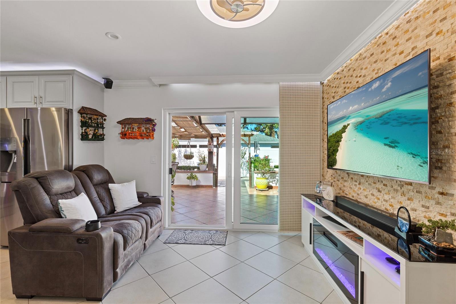 5927 TAYWOOD DR, TAMPA, FL, 33624