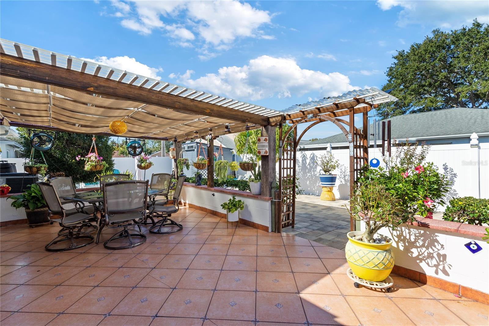 5927 TAYWOOD DR, TAMPA, FL, 33624