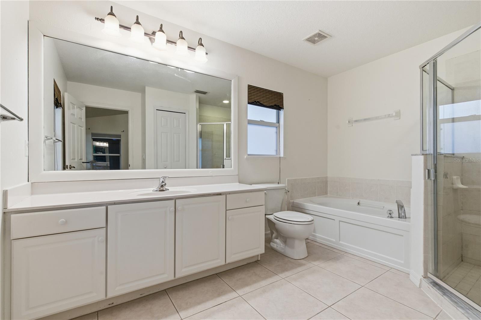 837 TAVERNIER CIR NE, PALM BAY, FL, 32905