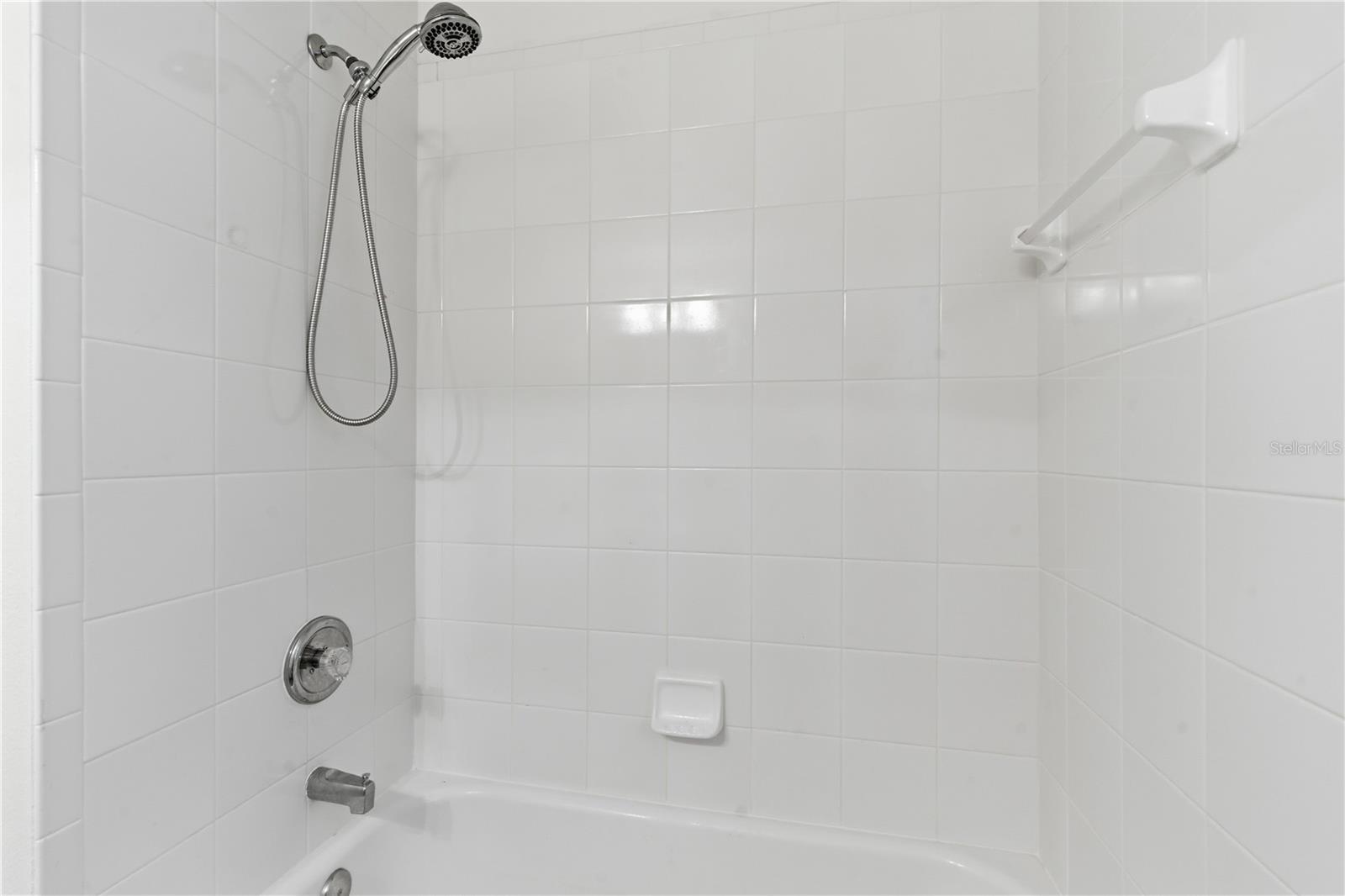 837 TAVERNIER CIR NE, PALM BAY, FL, 32905