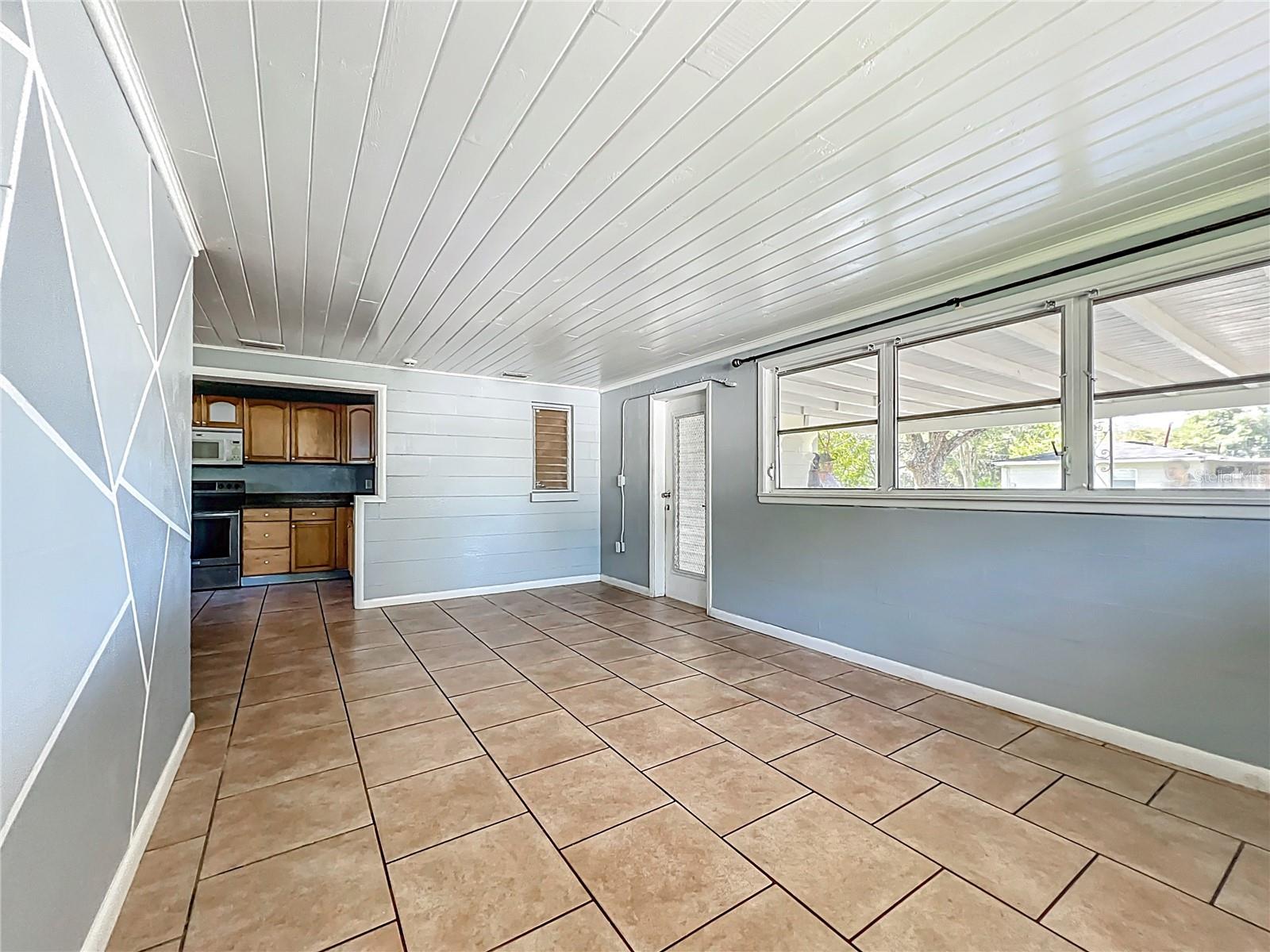 1025 S CENTRAL AVE, LAKELAND, FL, 33815