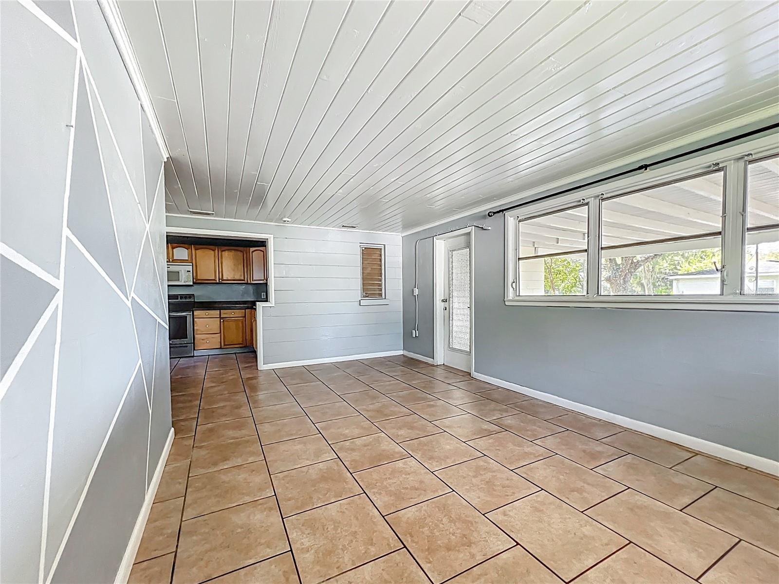 1025 S CENTRAL AVE, LAKELAND, FL, 33815