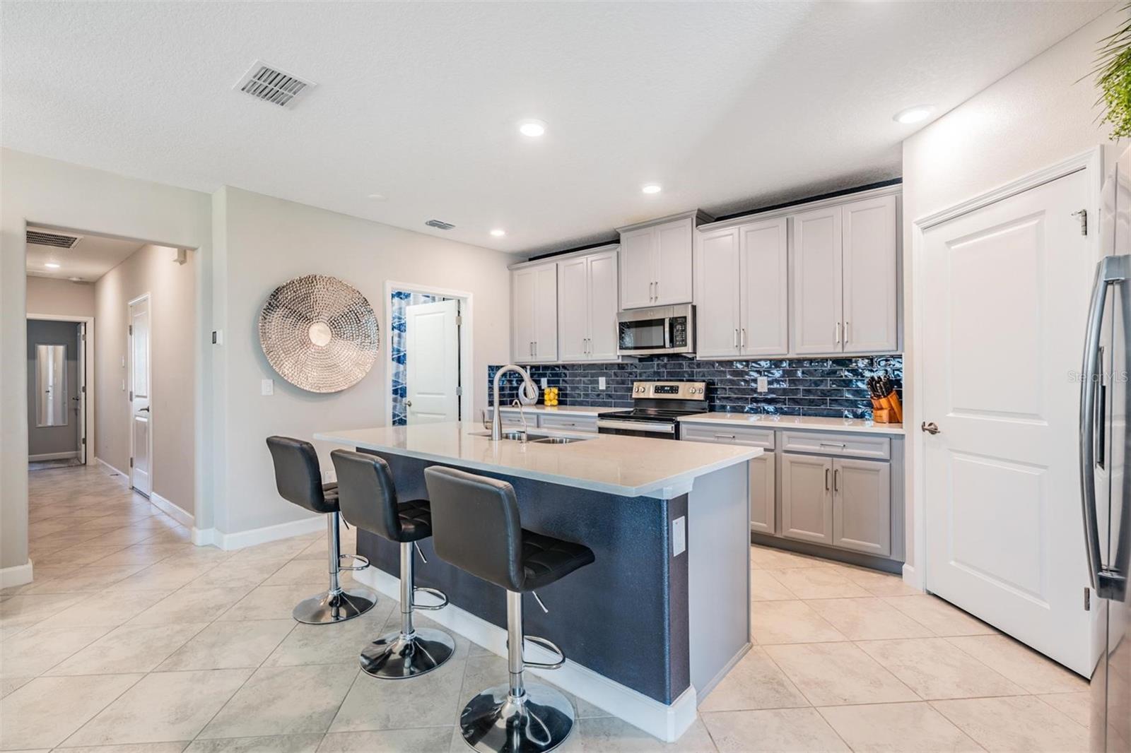 10474 ECHO DOCK LOOP, SAN ANTONIO, FL, 33576