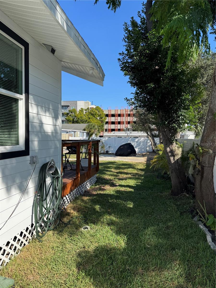 212 S FREMONT AVE, TAMPA, FL, 33606