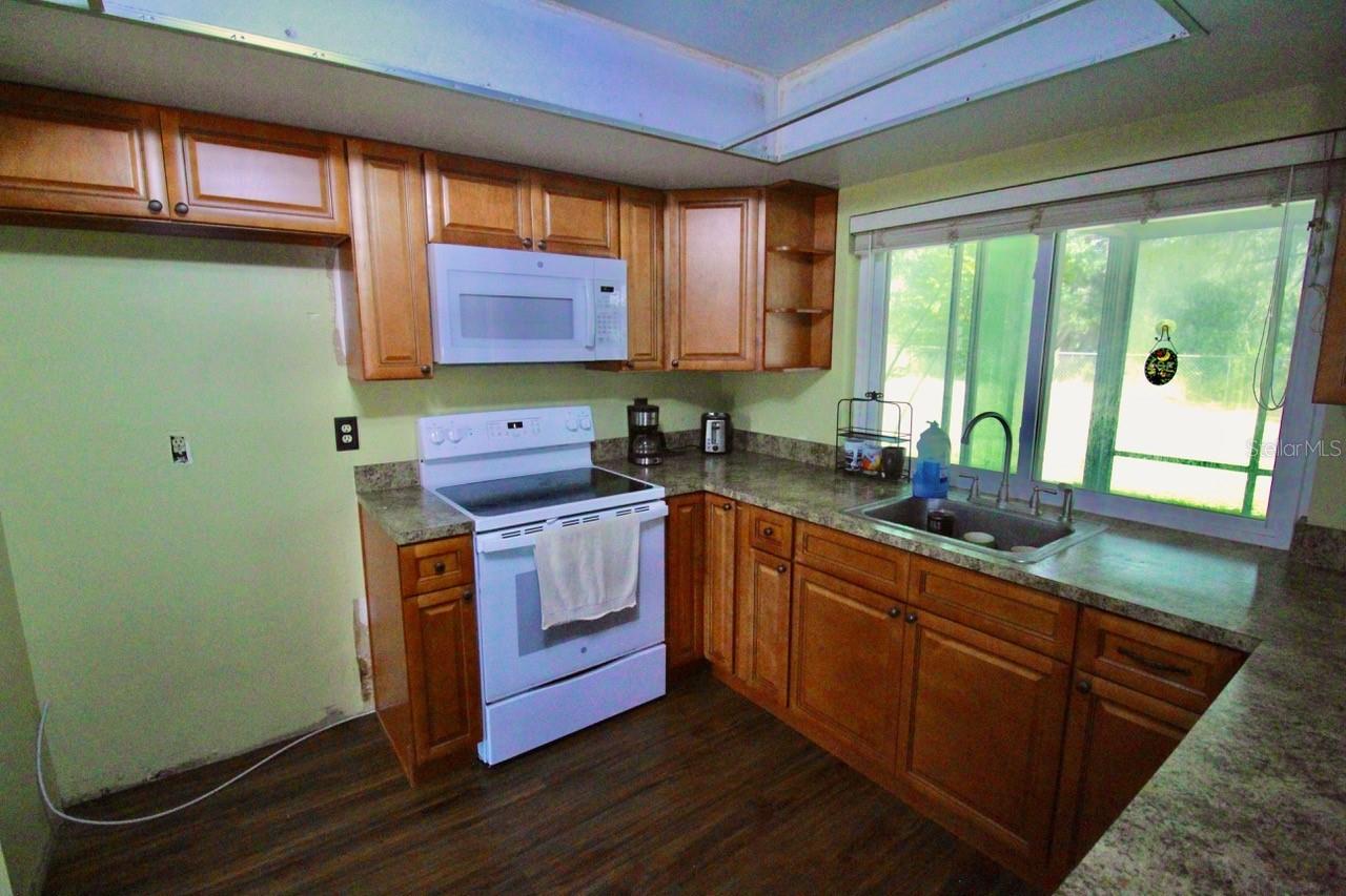 4090 OLD COLONY RD, MULBERRY, FL, 33860