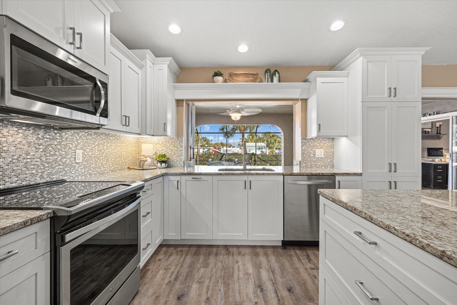 800 CHURCH ST, NOKOMIS, FL, 34275