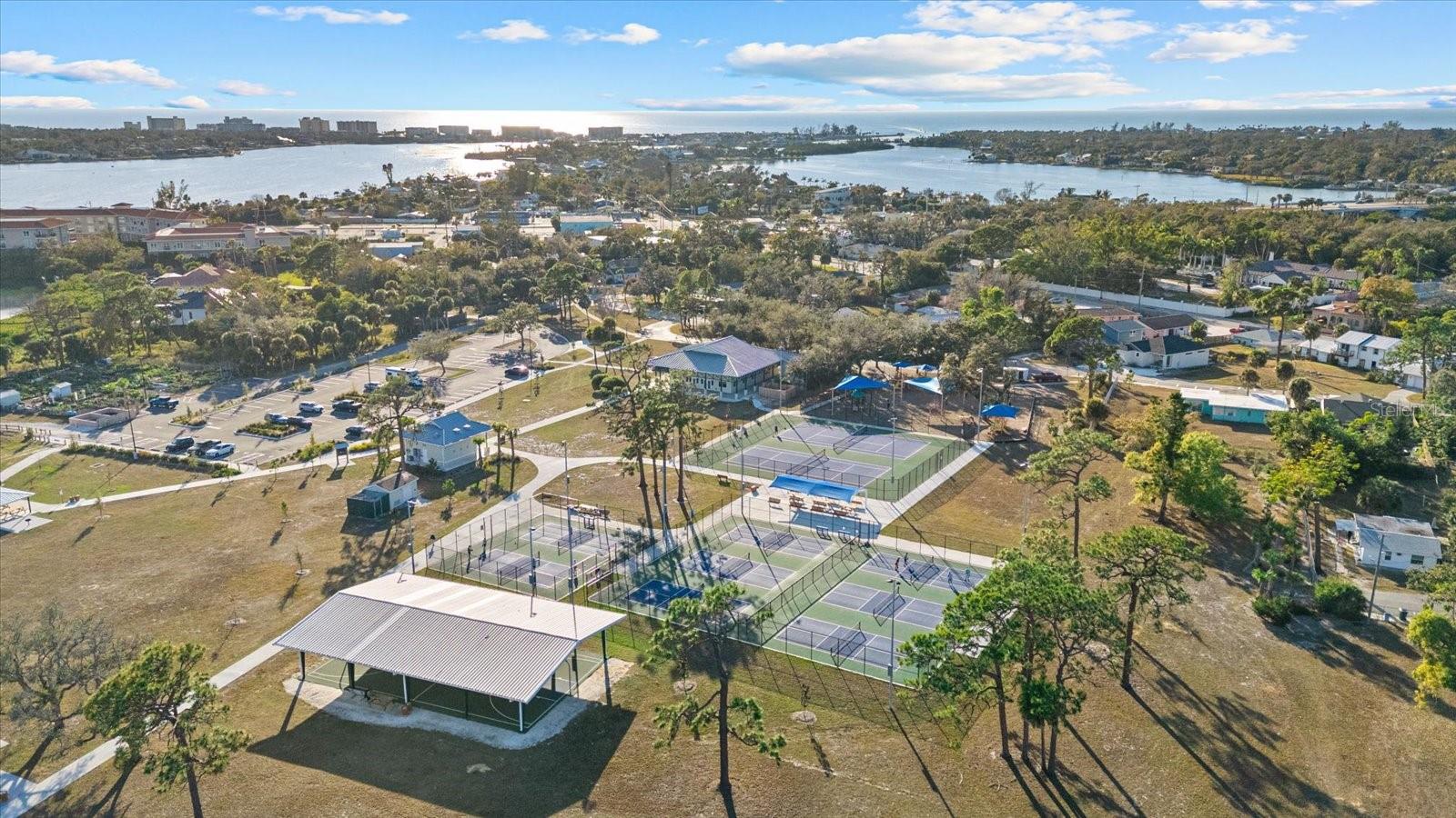 800 CHURCH ST, NOKOMIS, FL, 34275