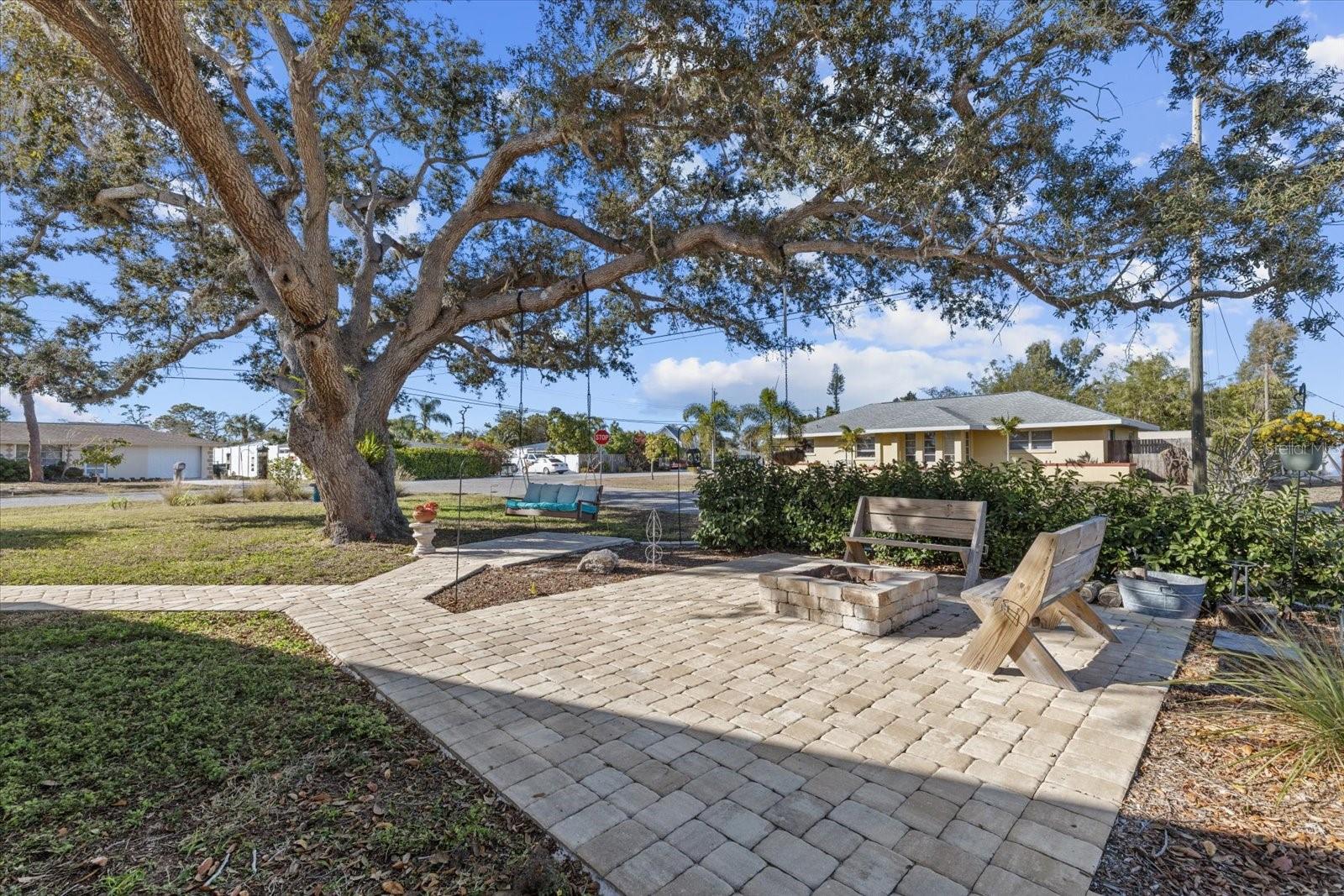 800 CHURCH ST, NOKOMIS, FL, 34275