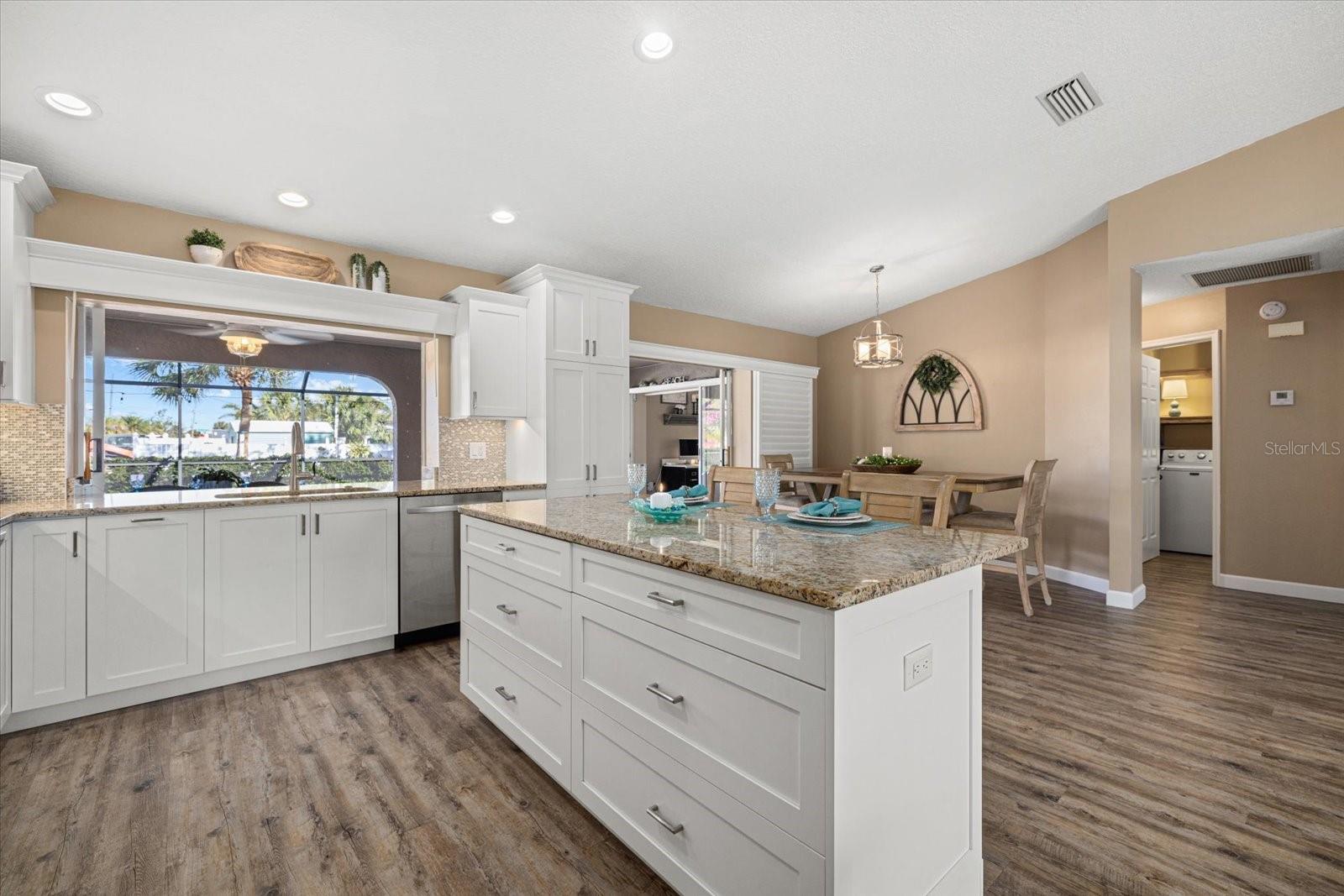 800 CHURCH ST, NOKOMIS, FL, 34275