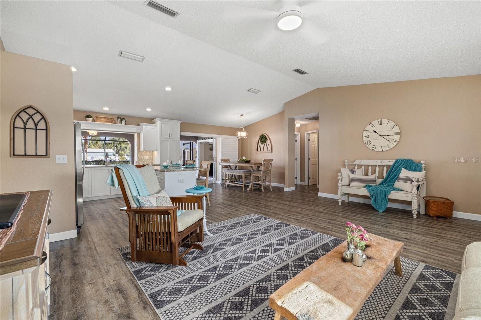 800 CHURCH ST, NOKOMIS, FL, 34275