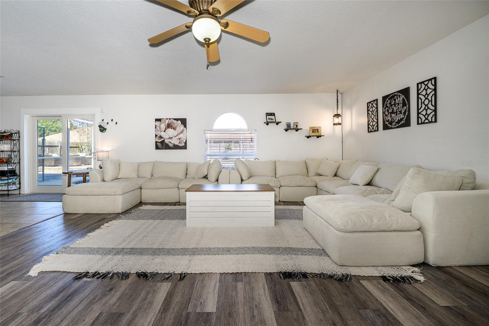 220 BIRD OF PARADISE DR, PALM COAST, FL, 32137