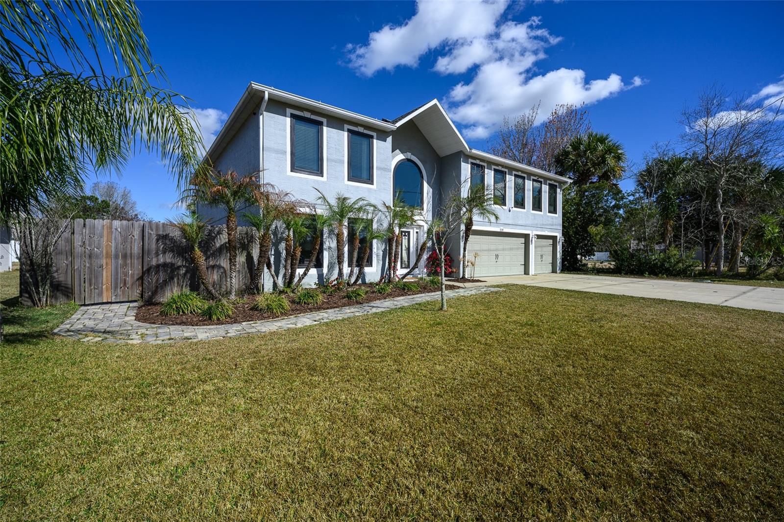 220 BIRD OF PARADISE DR, PALM COAST, FL, 32137