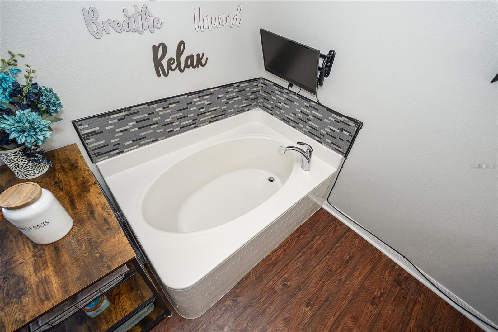 220 BIRD OF PARADISE DR, PALM COAST, FL, 32137