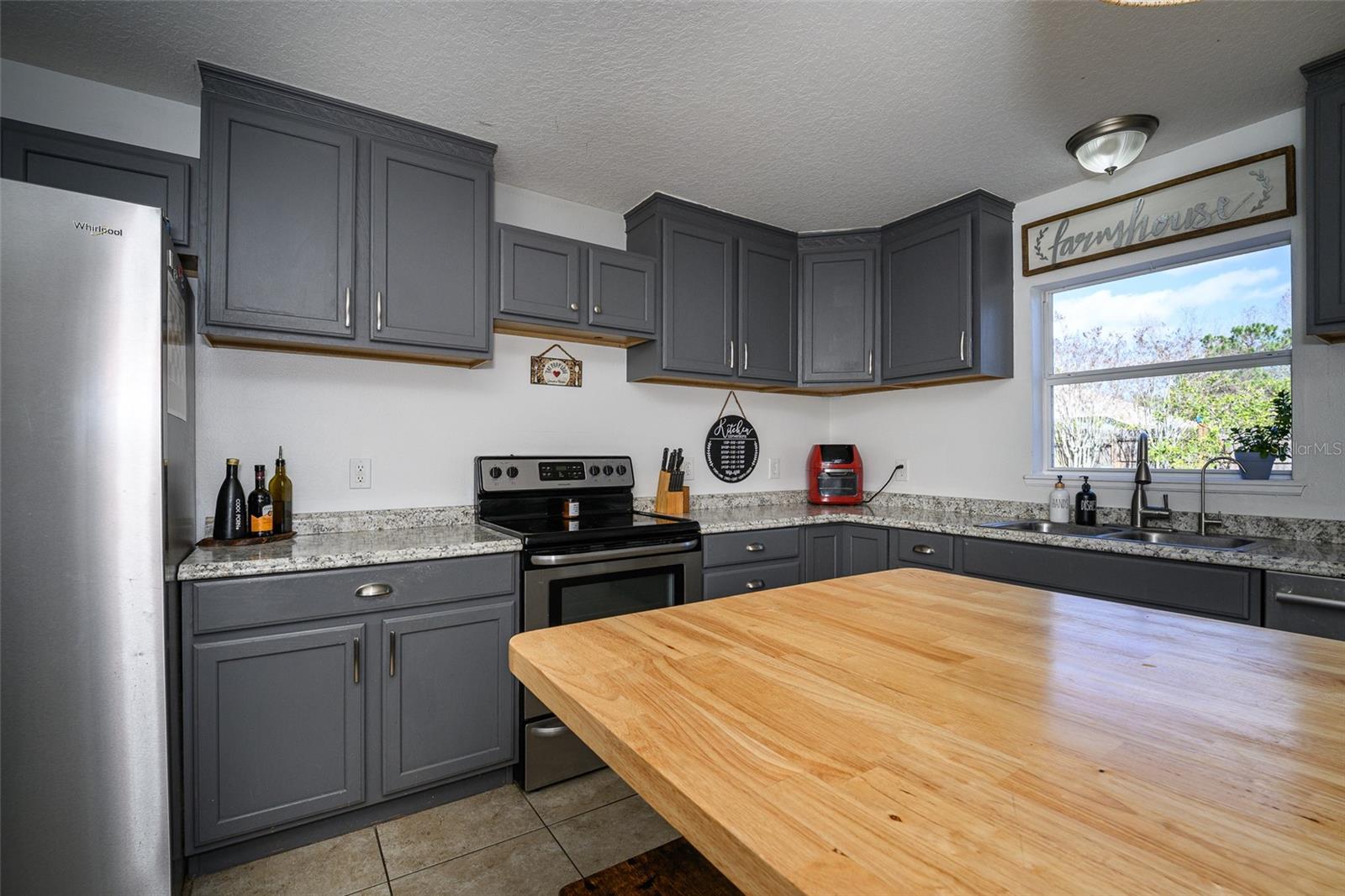 220 BIRD OF PARADISE DR, PALM COAST, FL, 32137