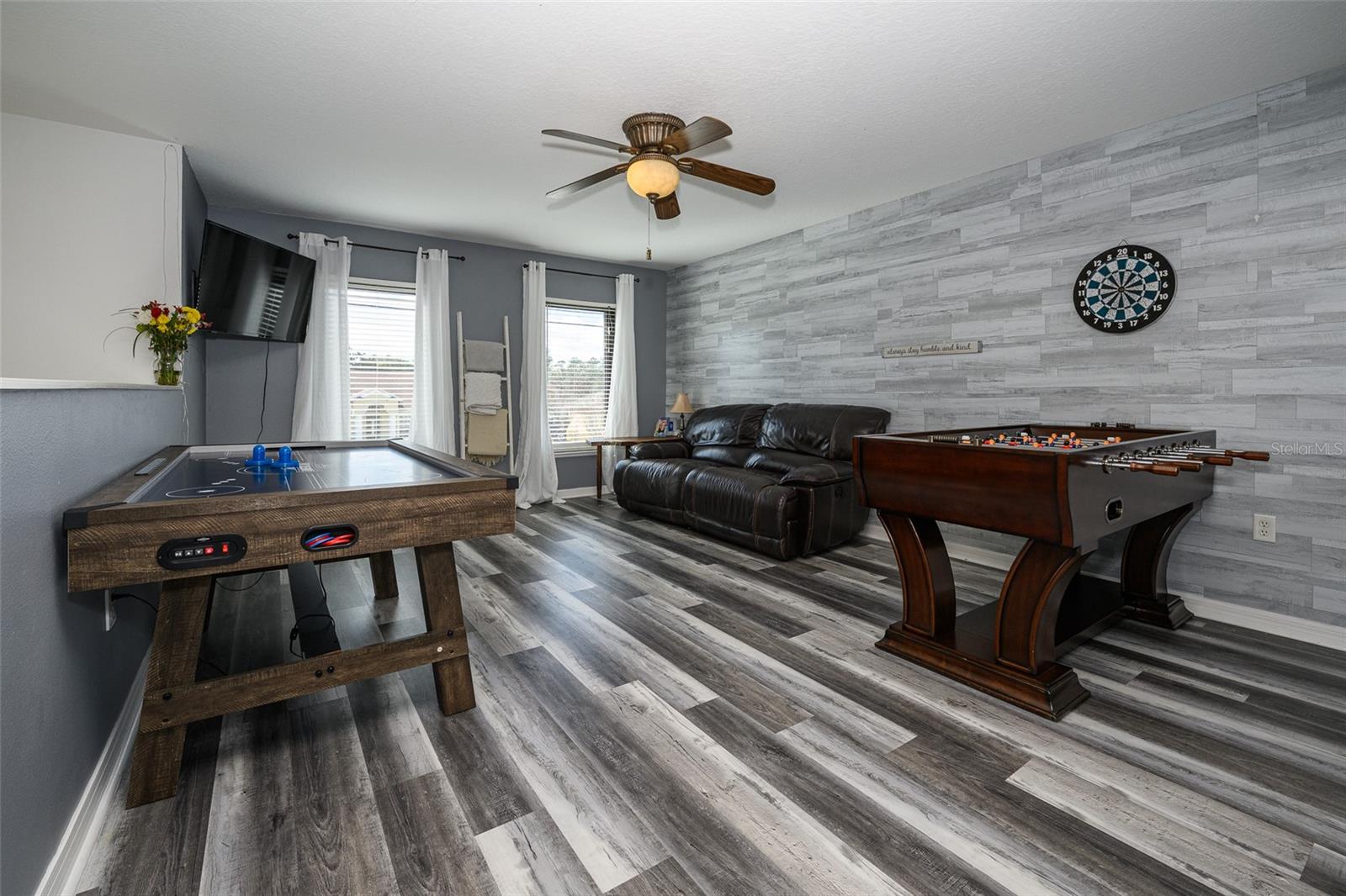 220 BIRD OF PARADISE DR, PALM COAST, FL, 32137