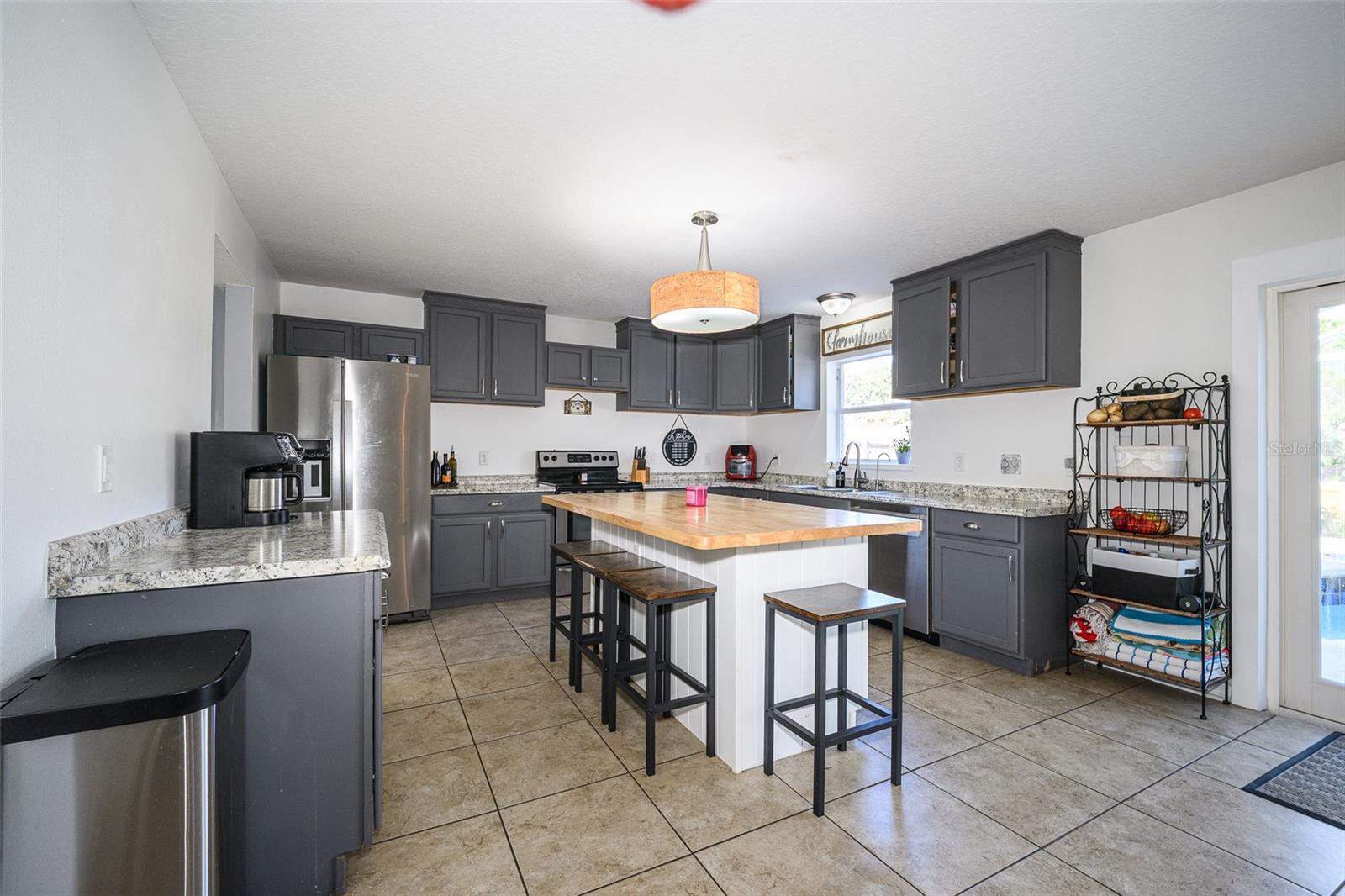 220 BIRD OF PARADISE DR, PALM COAST, FL, 32137