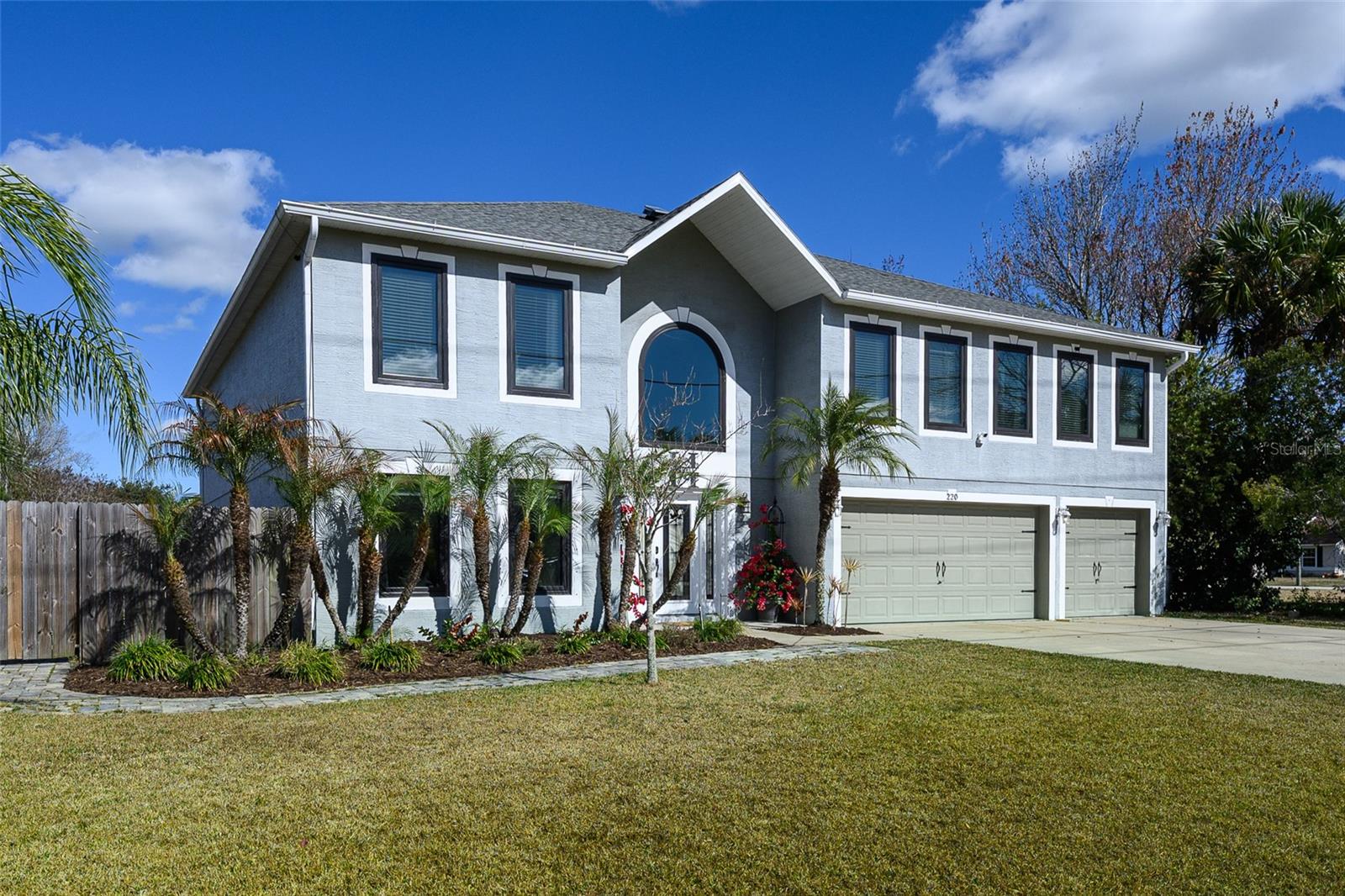 220 BIRD OF PARADISE DR, PALM COAST, FL, 32137