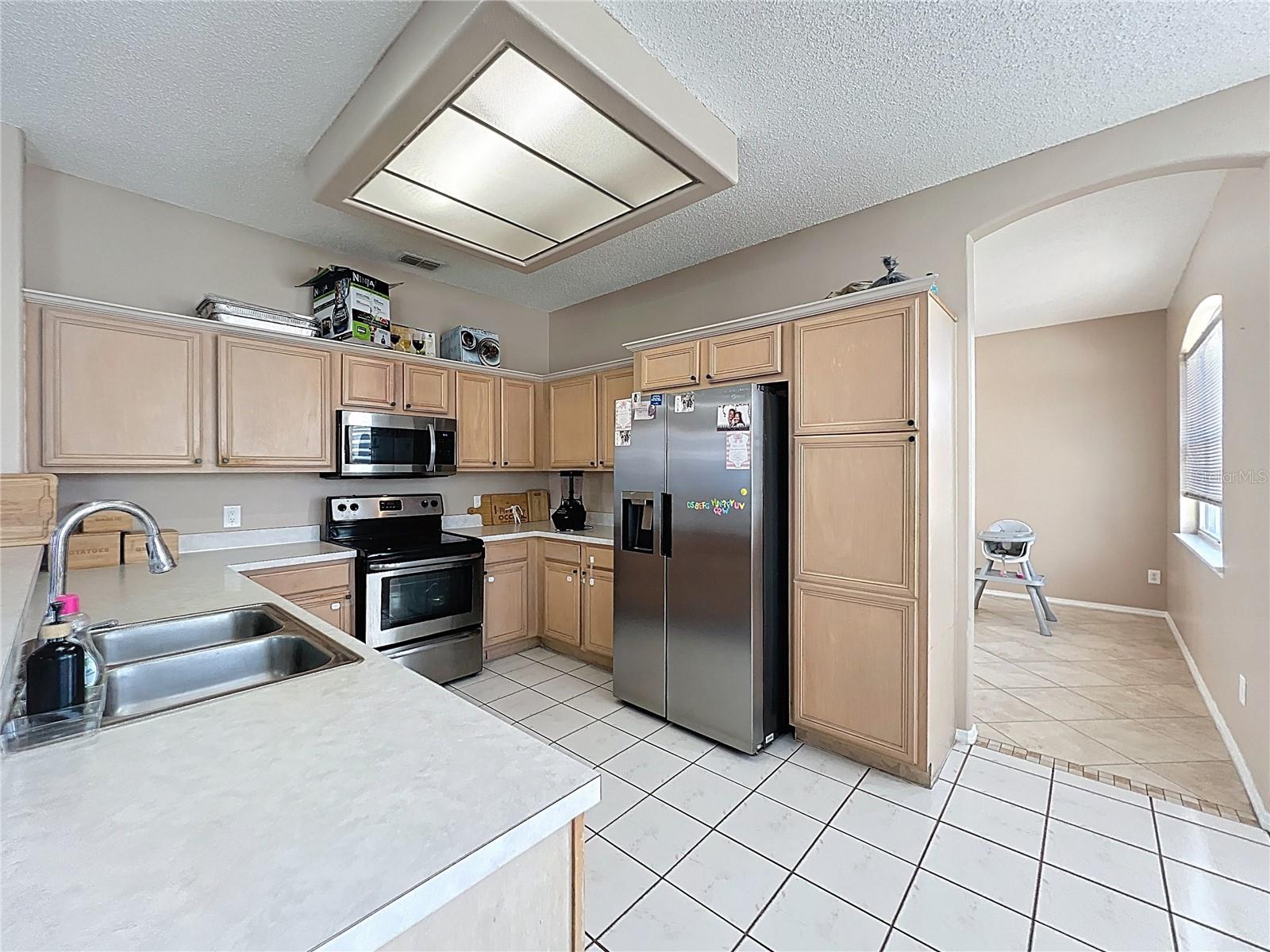 15000 LAKE AZURE DR, ORLANDO, FL, 32824