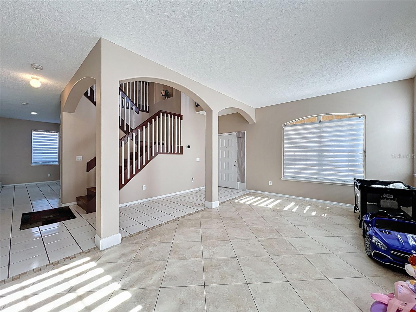 15000 LAKE AZURE DR, ORLANDO, FL, 32824