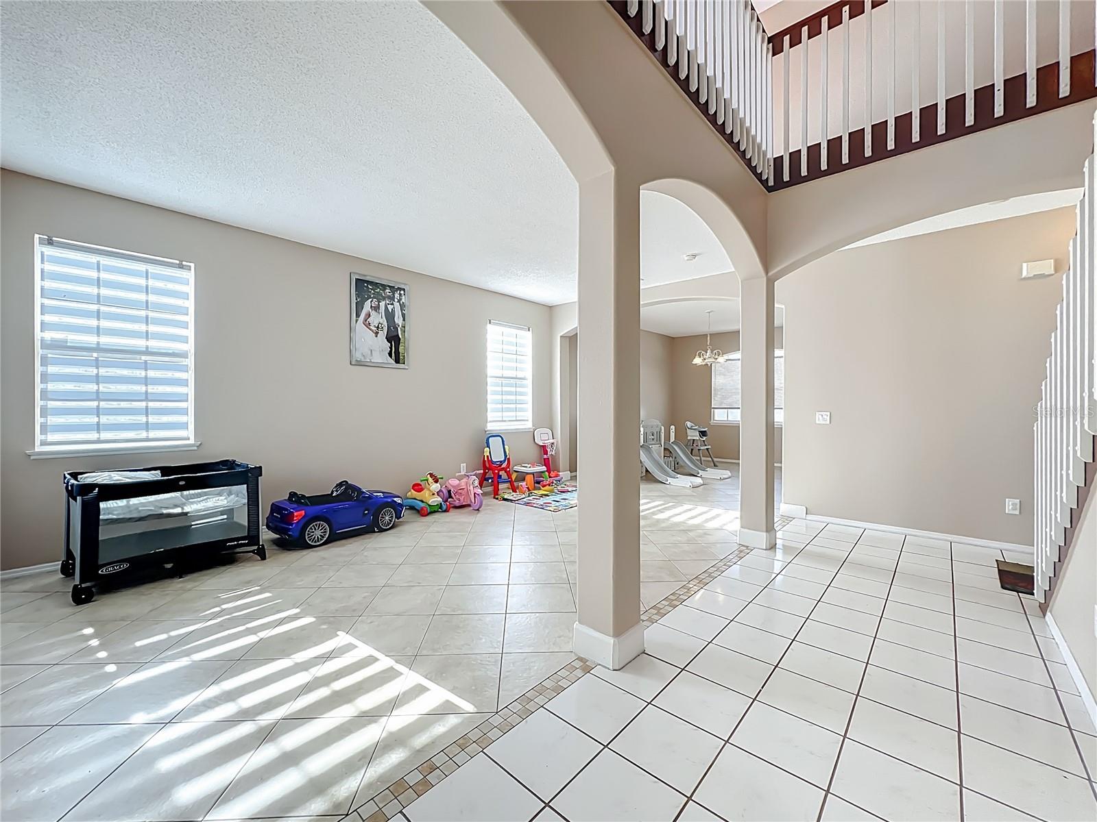 15000 LAKE AZURE DR, ORLANDO, FL, 32824