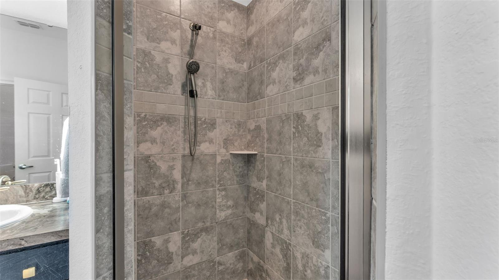 330 TRAVELERS CREEK DR, AUBURNDALE, FL, 33823