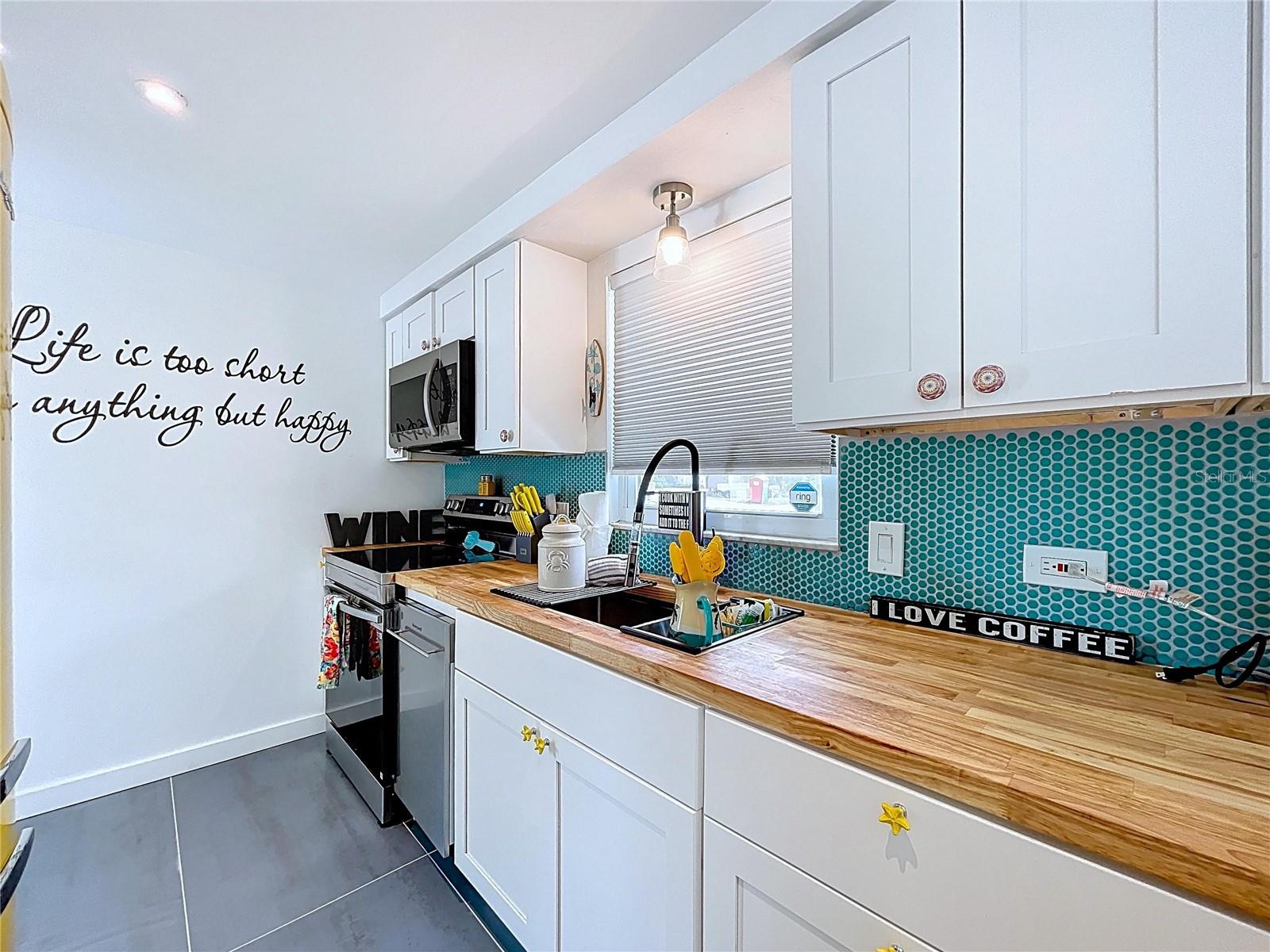 304 29TH ST #A, HOLMES BEACH, FL, 34217