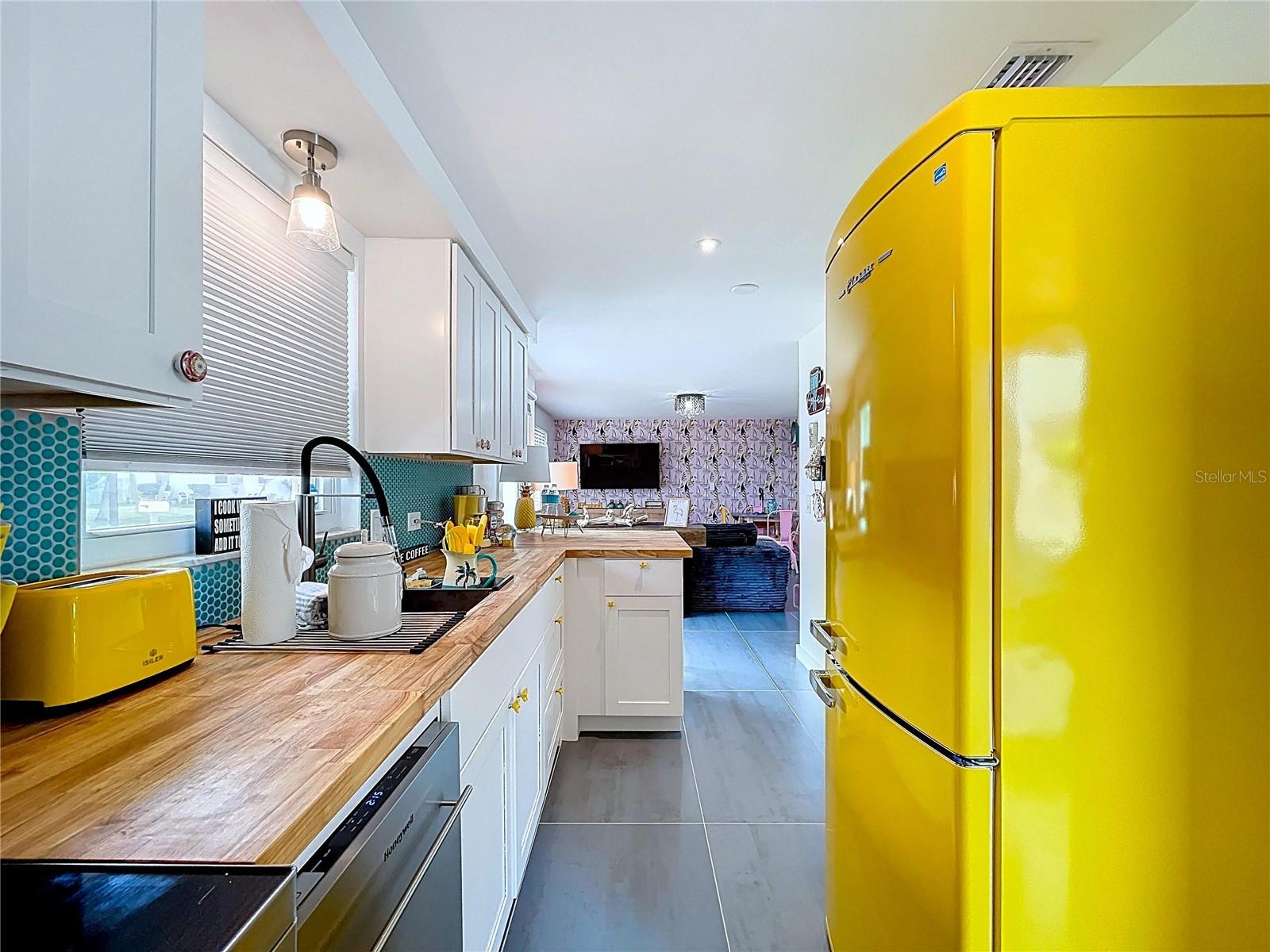 304 29TH ST #A, HOLMES BEACH, FL, 34217