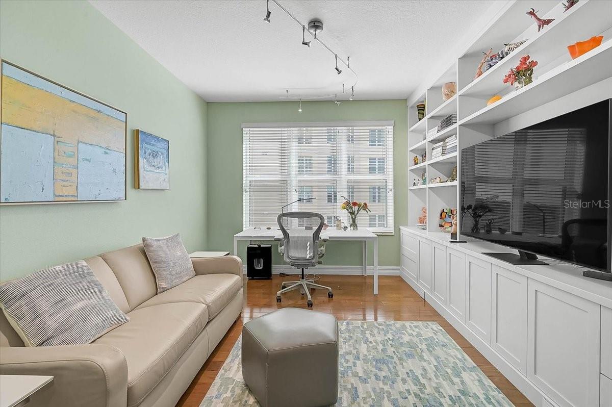 409 N POINT RD #601, OSPREY, FL, 34229