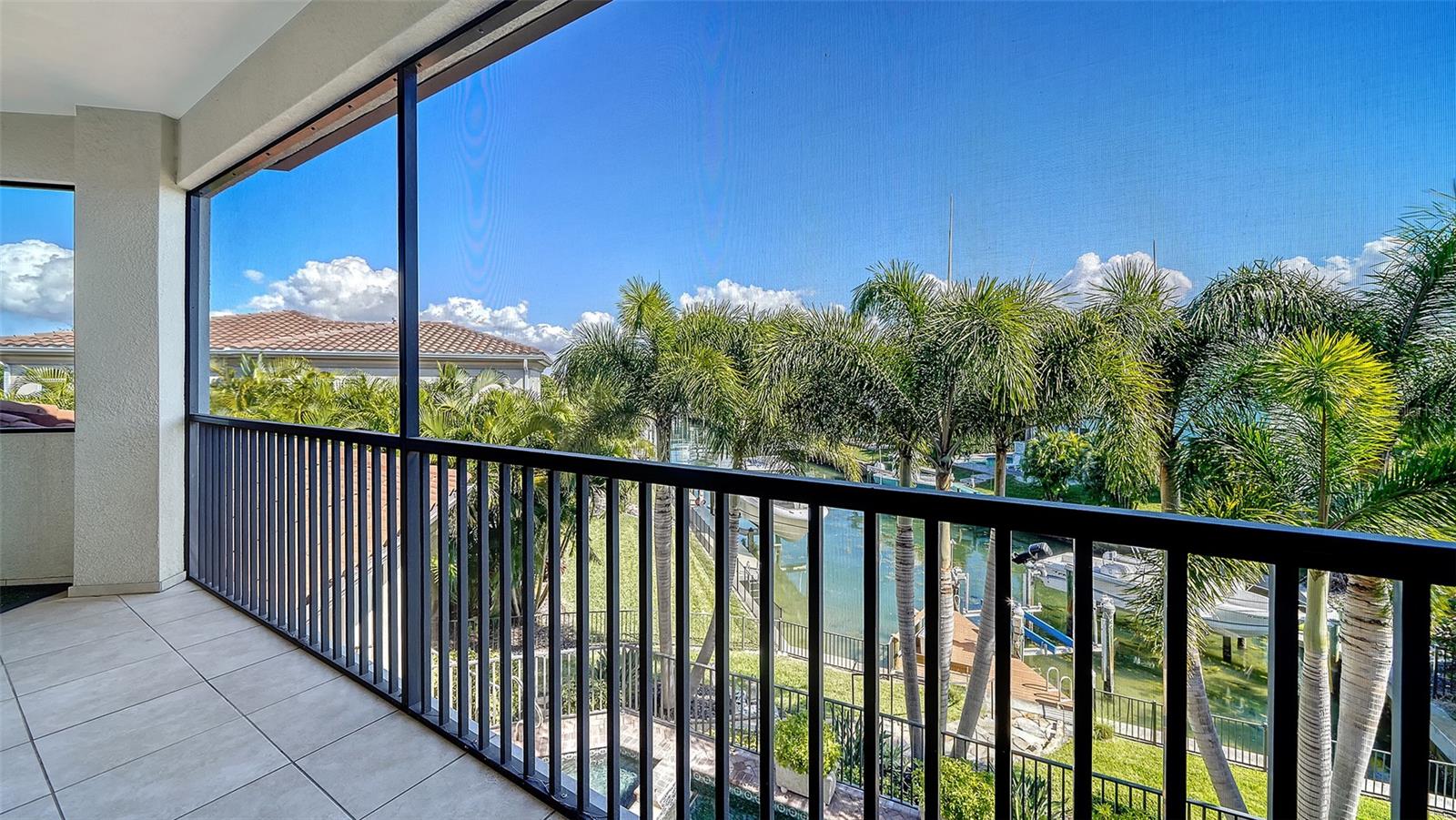 A4680006 Property Photo