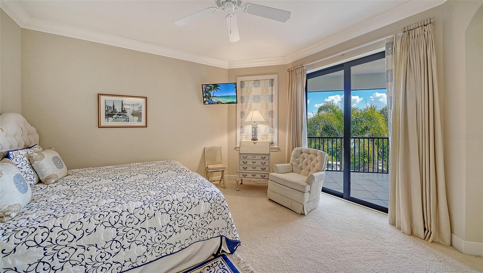 A4680006 Property Photo