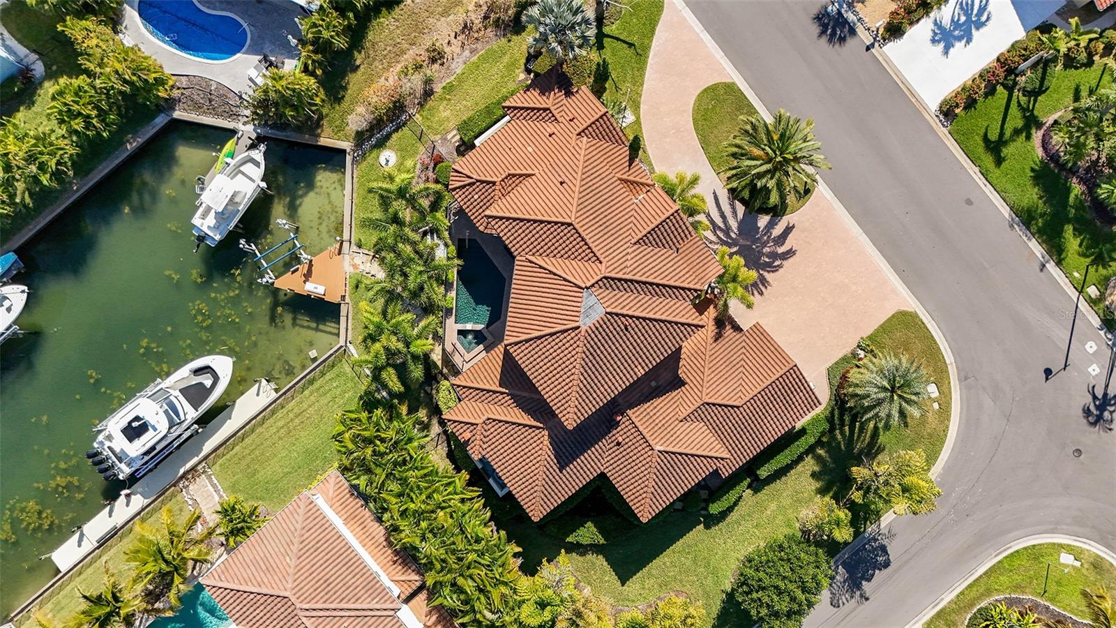 A4680006 Property Photo