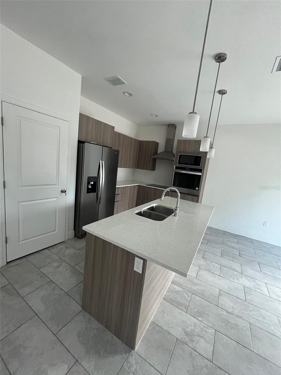 1315 E BENBOW CIR, LABELLE, FL, 33935