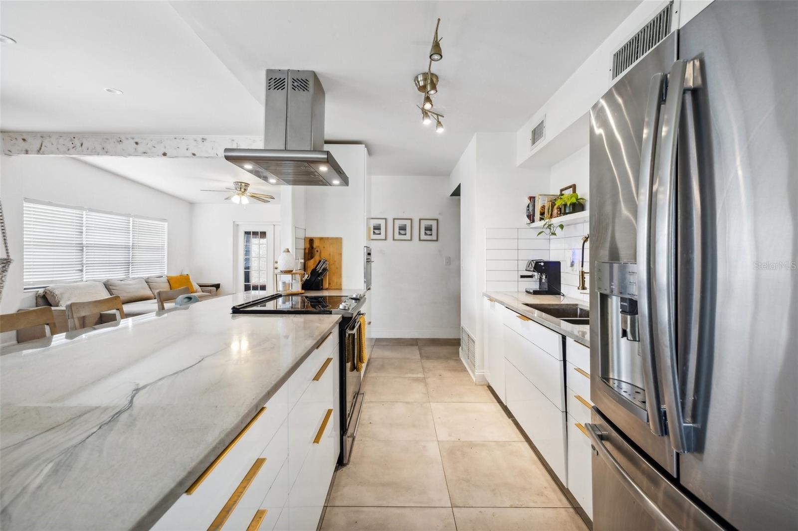 908 SKYVIEW DR, BRANDON, FL, 33510