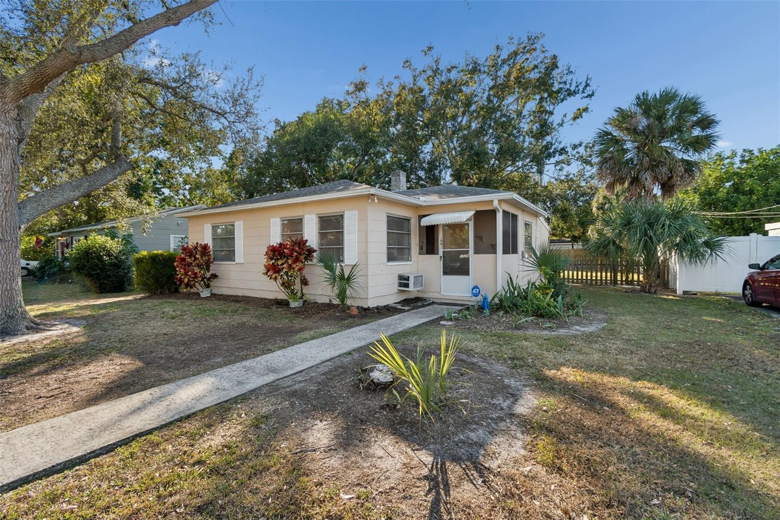 1001 HULL ST S, GULFPORT, FL, 33707