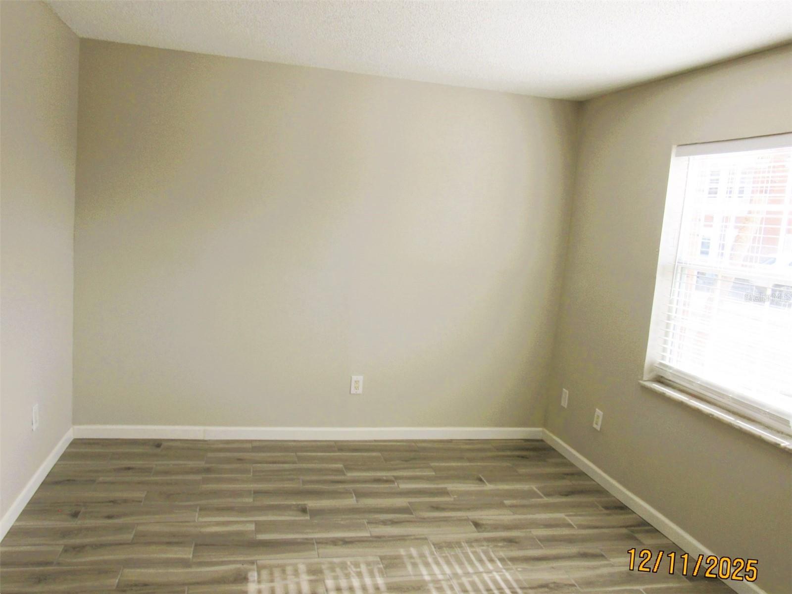 A4680016 Property Photo