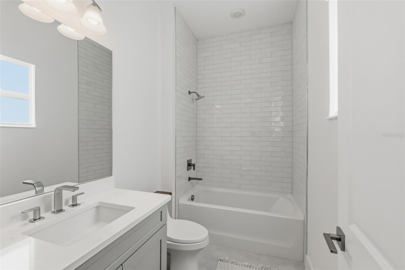 7982 REDONDA LOOP, BRADENTON, FL, 34202