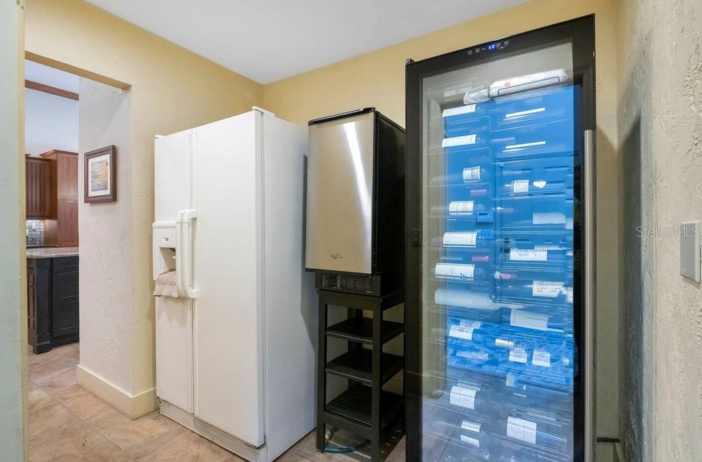 O6377244 Property Photo