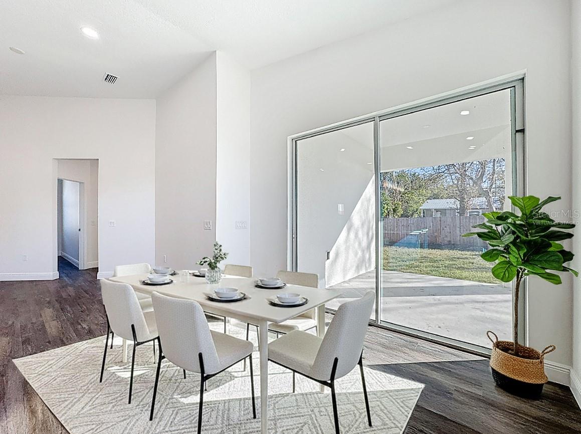 7616 CAROLYN AVE, ORLANDO, FL, 32807